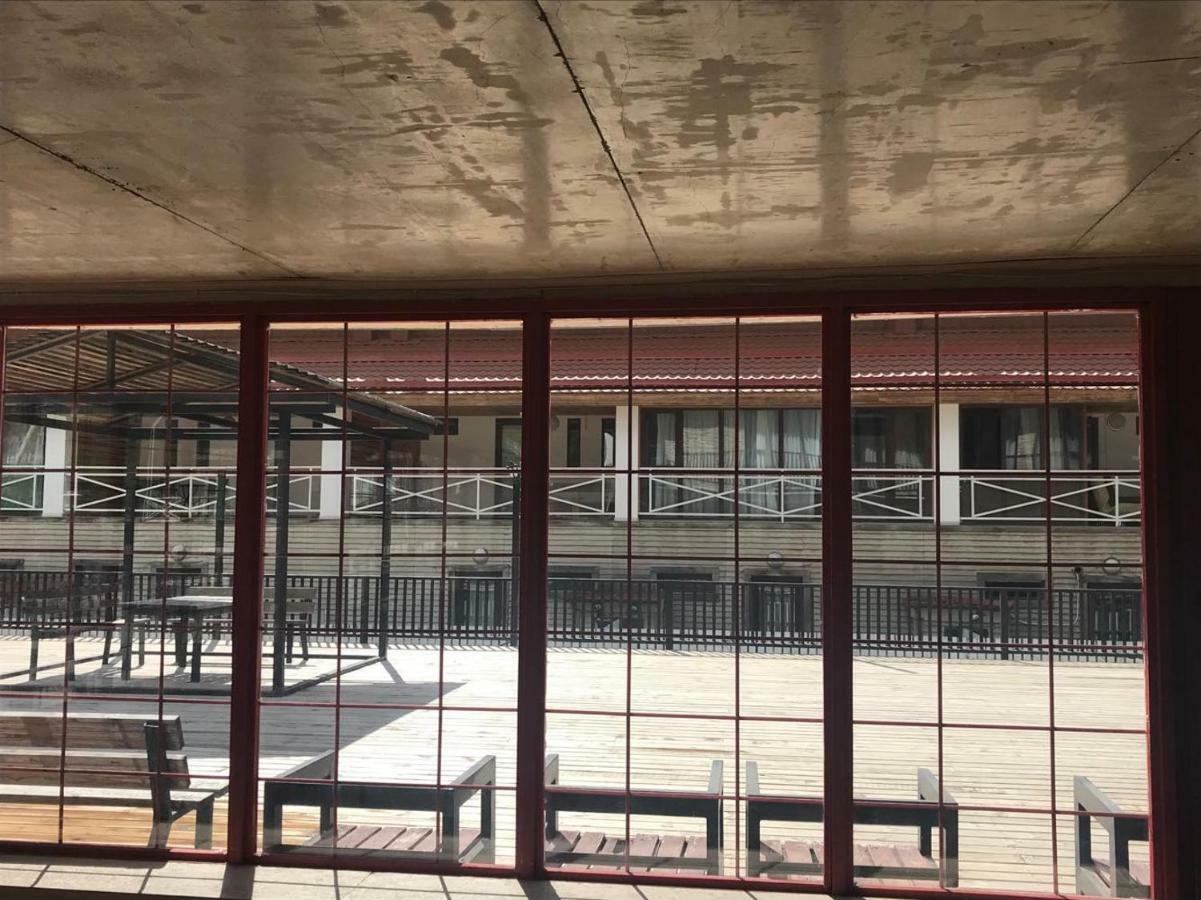 Mgzavrebi Apartment In บาคูเรียนี ภายนอก รูปภาพ